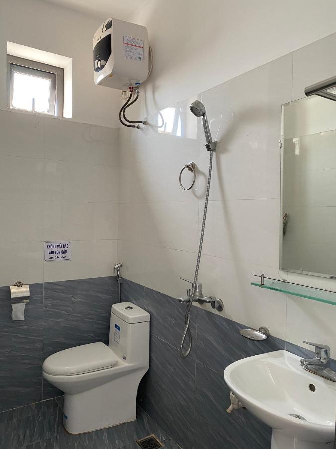 Nha Nghi Manh Binh Bed & Breakfast Hai Phong Bagian luar foto