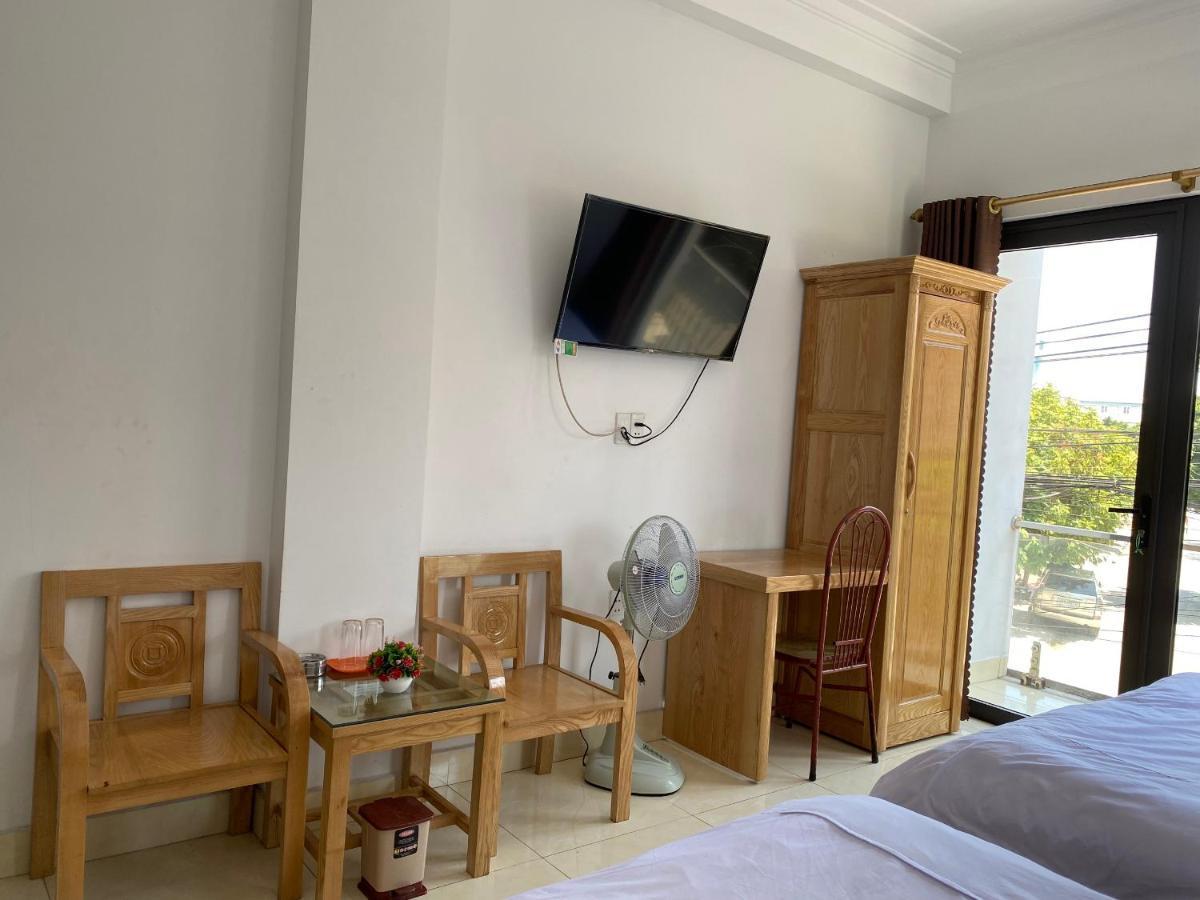 Nha Nghi Manh Binh Bed & Breakfast Hai Phong Bagian luar foto