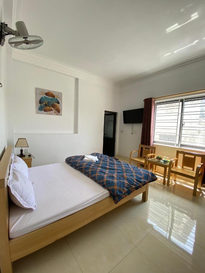 Nha Nghi Manh Binh Bed & Breakfast Hai Phong Bagian luar foto